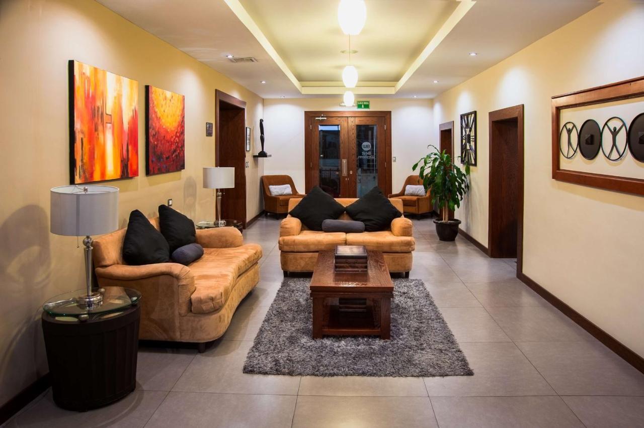 Best Western Cumbres Inn Cd. Cuauhtemoc Екстер'єр фото