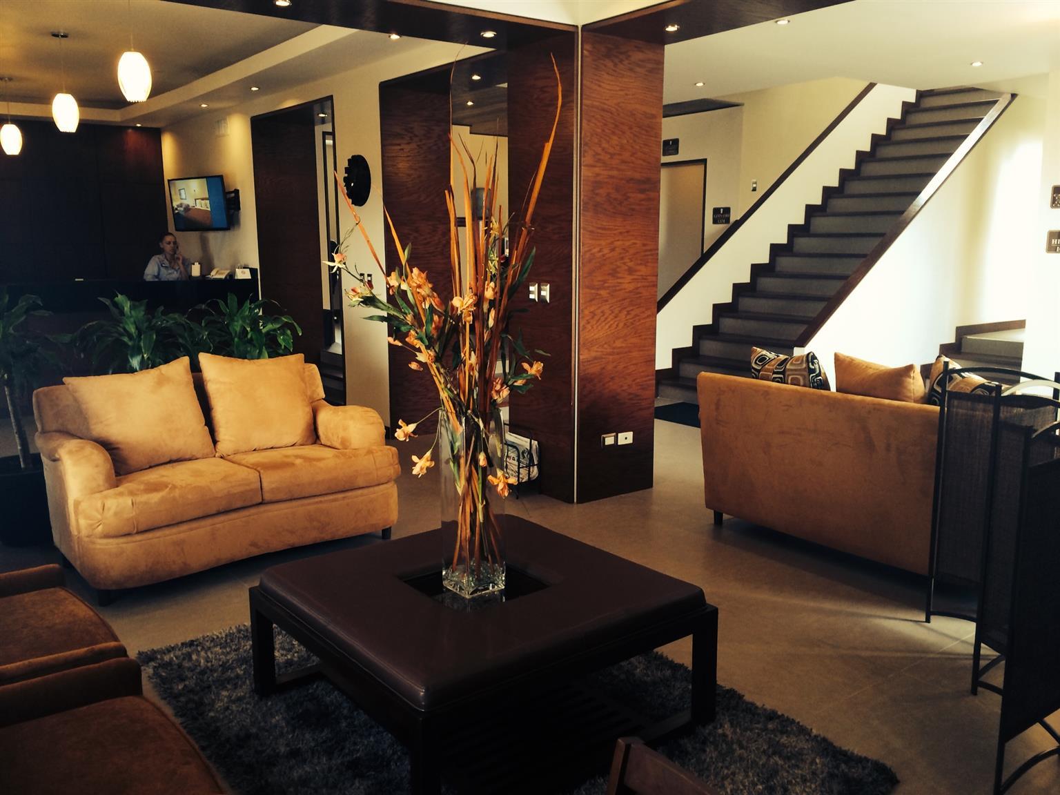 Best Western Cumbres Inn Cd. Cuauhtemoc Екстер'єр фото