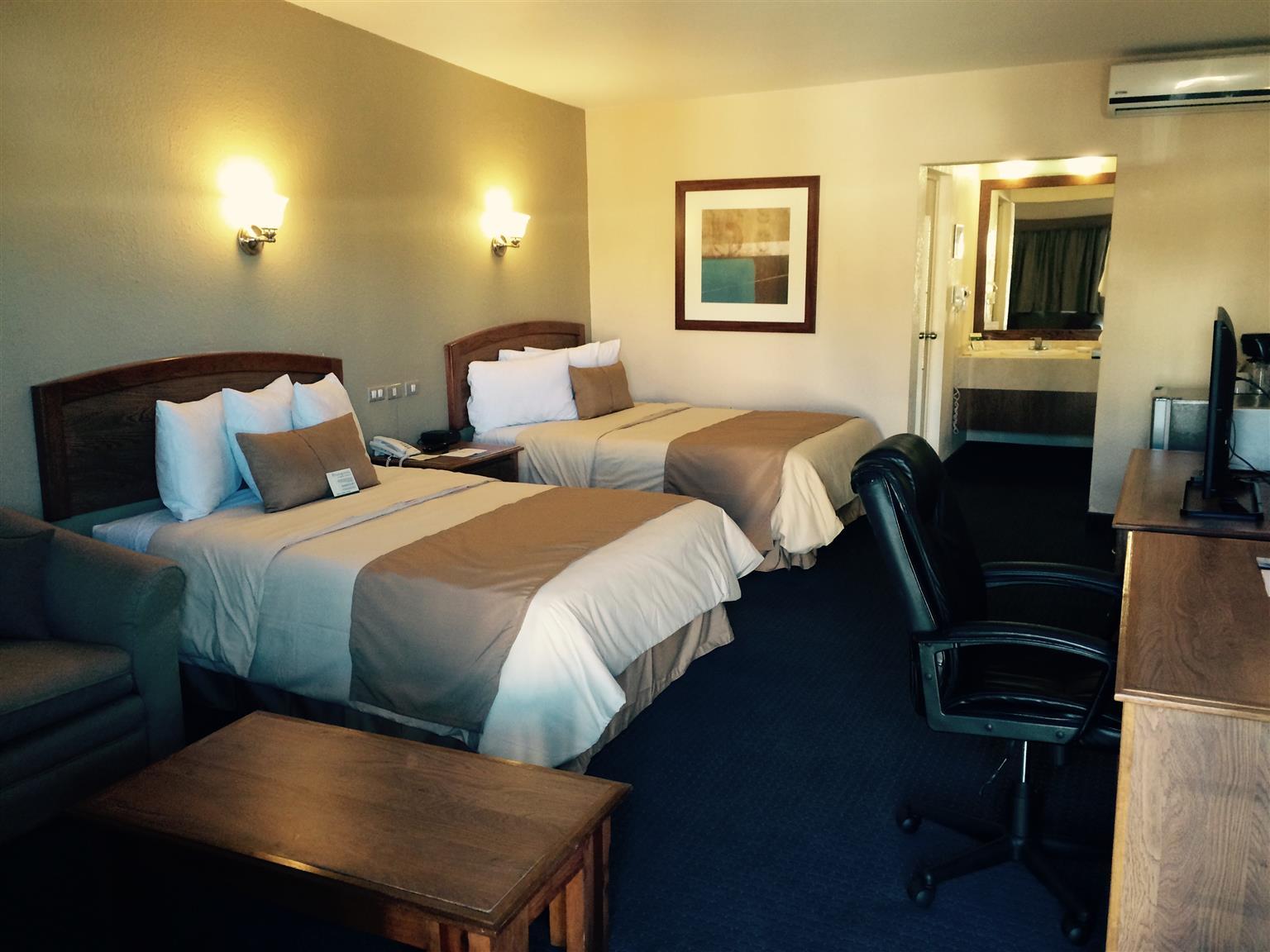 Best Western Cumbres Inn Cd. Cuauhtemoc Екстер'єр фото