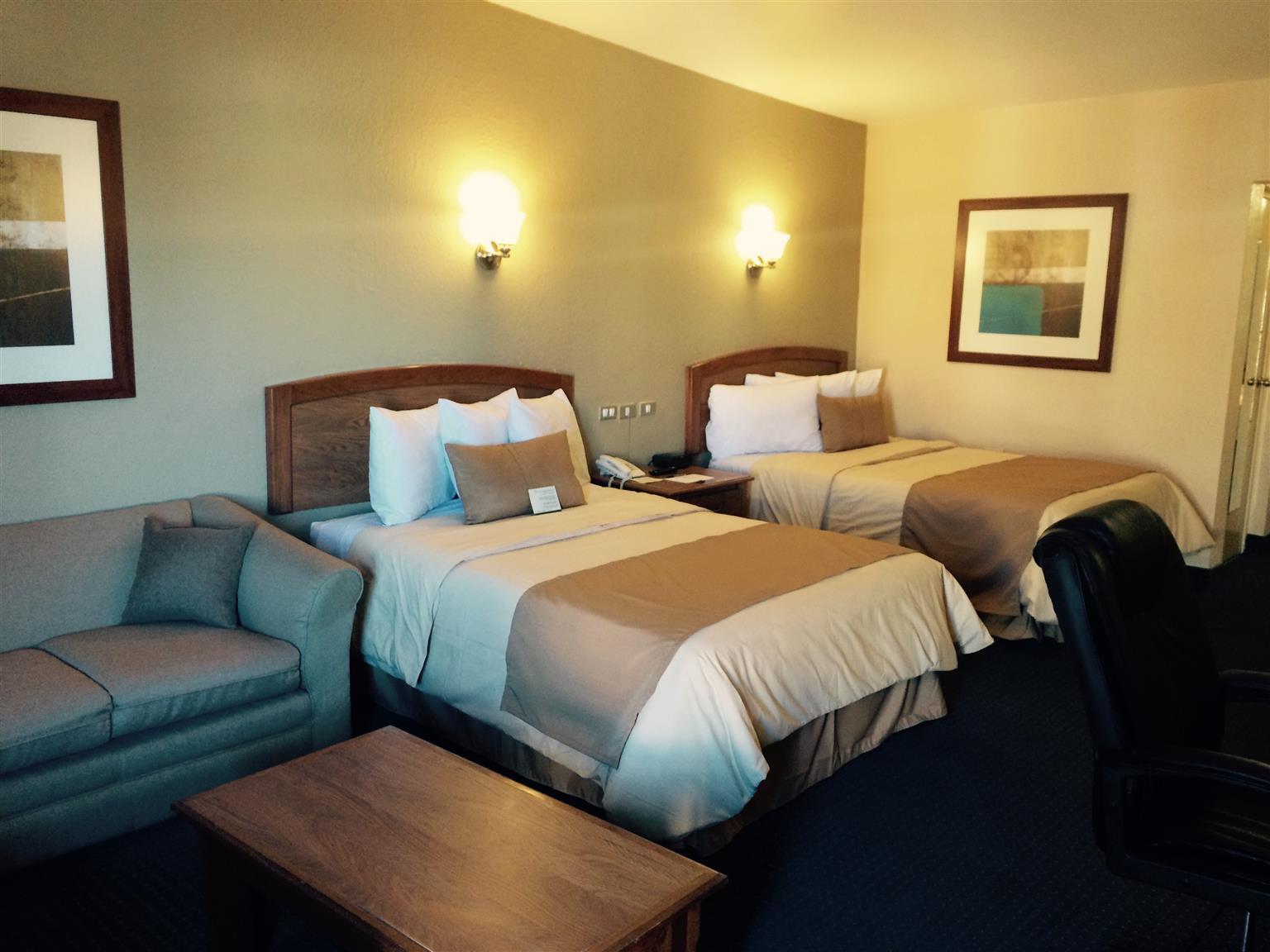 Best Western Cumbres Inn Cd. Cuauhtemoc Екстер'єр фото